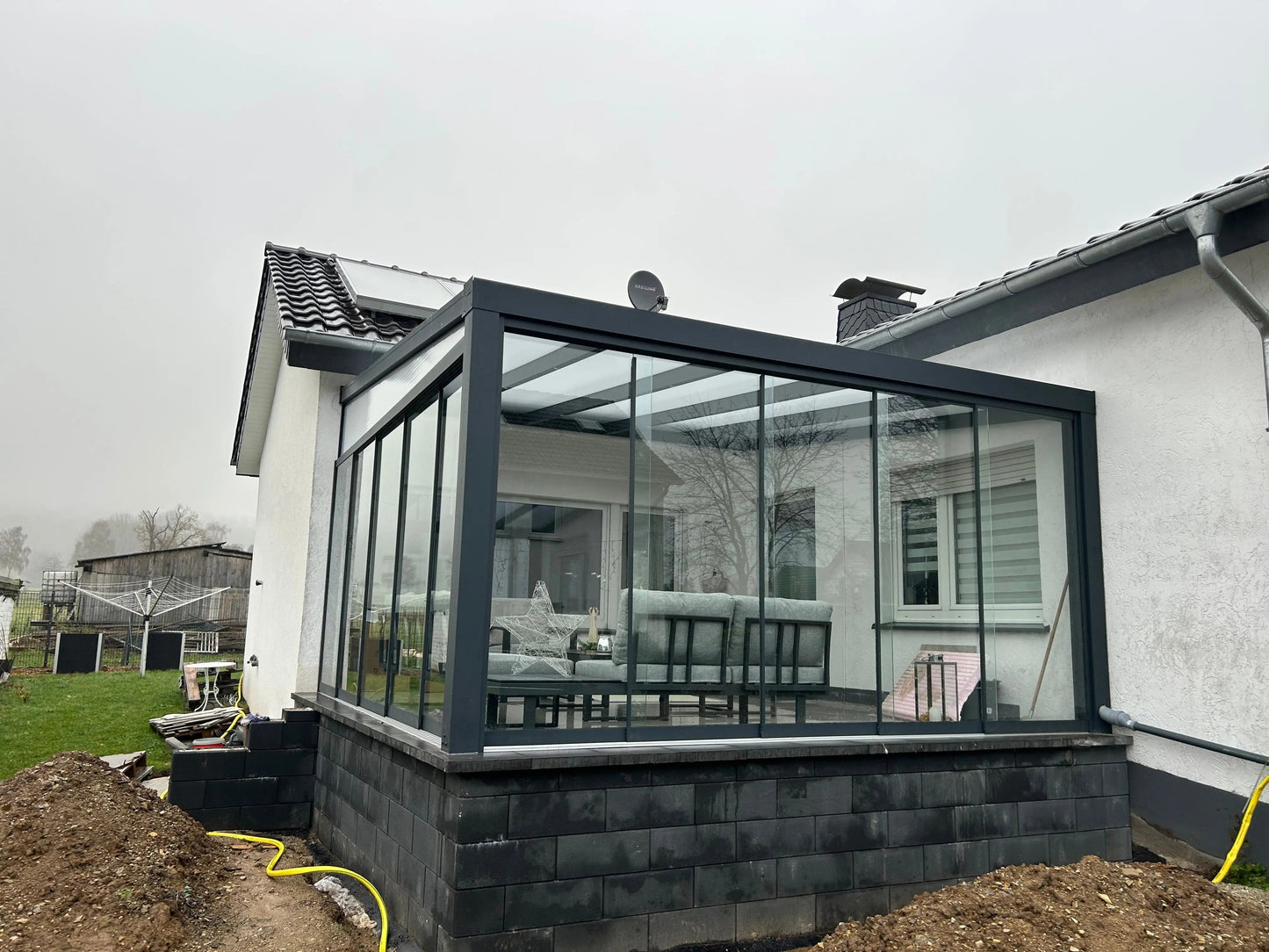 ALU SCHMIDT VistaLounge Kaltwintergarten von hinten